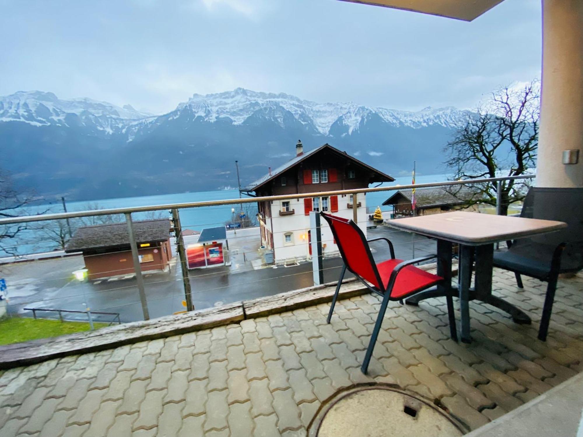 Lake Facing Studio Niederried bei Interlaken Exterior foto